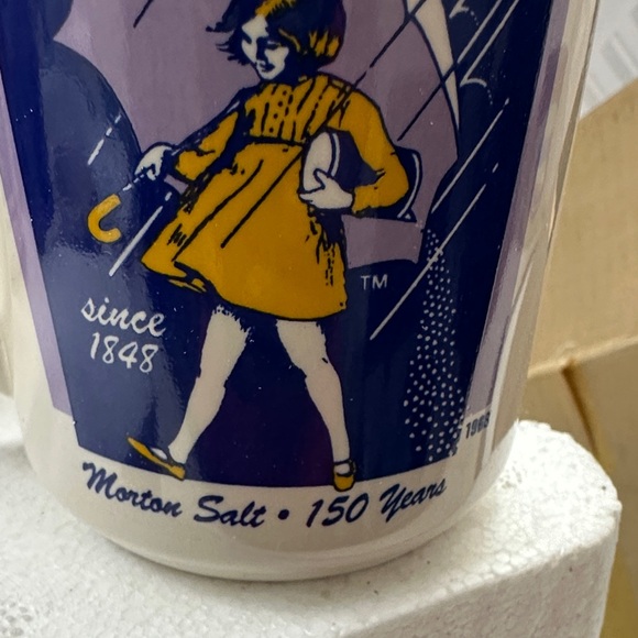 Avon Morton Salt 150th Anniversary Mugs - Blue and White( collectabes) - Picture 6 of 7